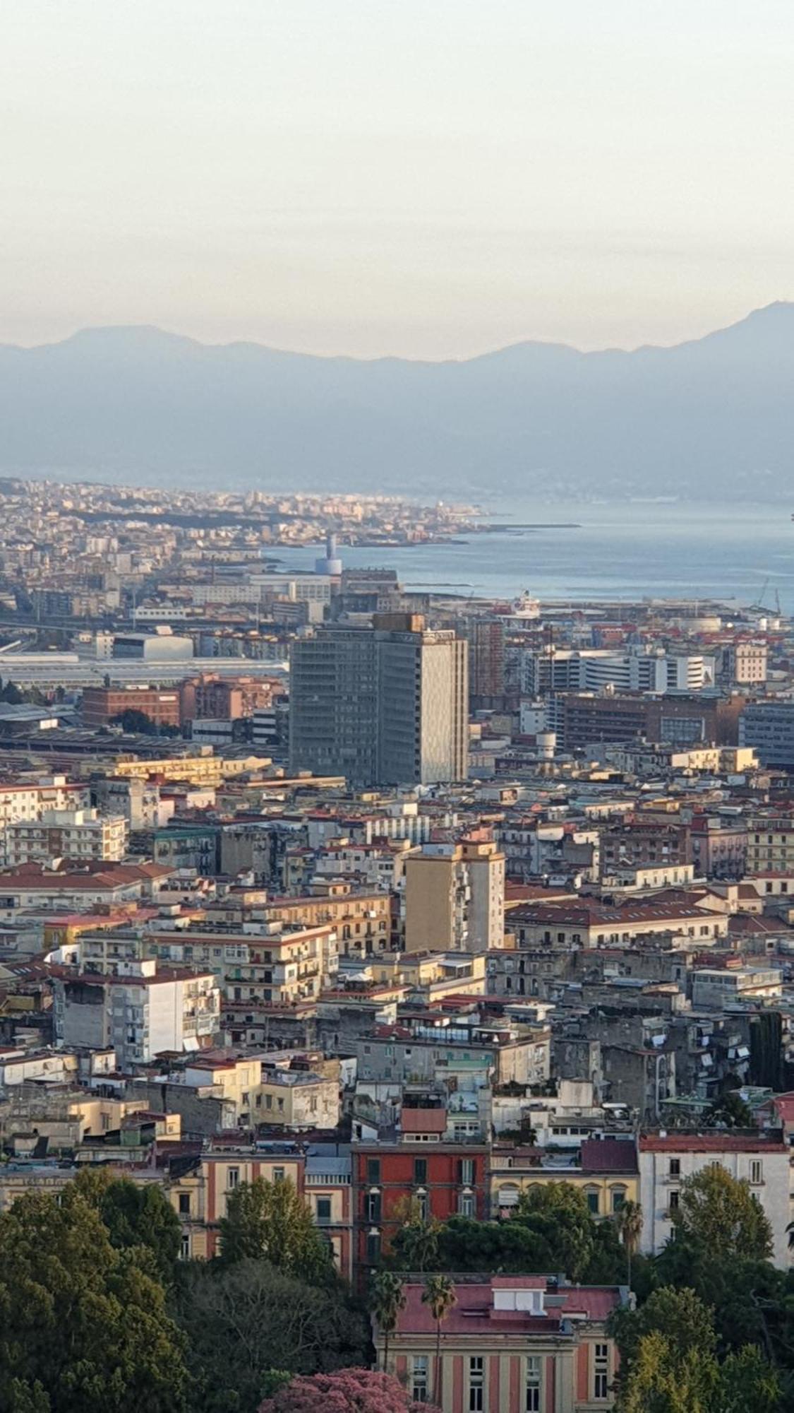 Homestay Risingsun Naples